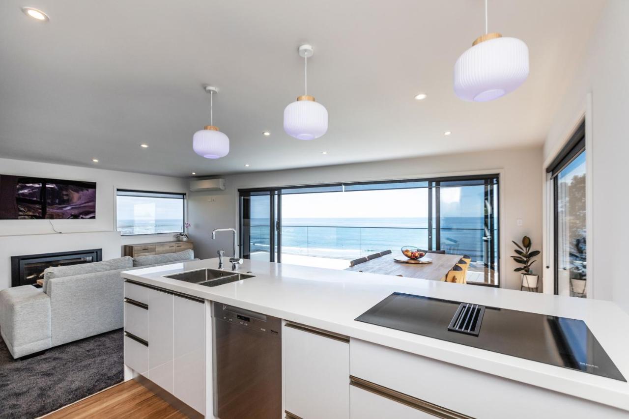 Oakura Beach Front Apartments מראה חיצוני תמונה