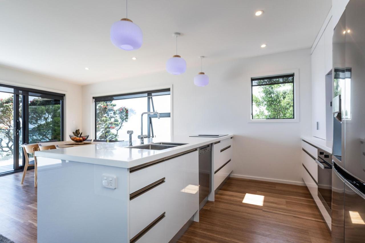 Oakura Beach Front Apartments מראה חיצוני תמונה
