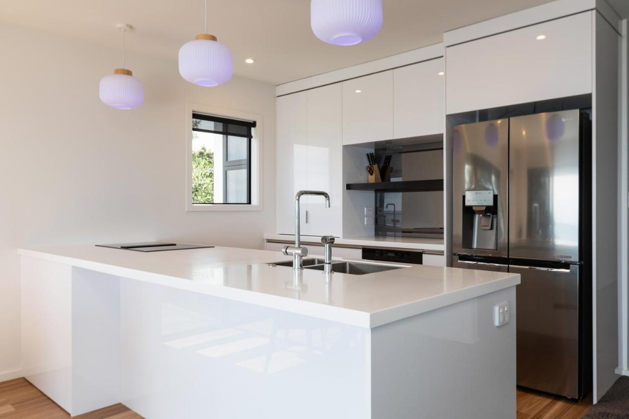 Oakura Beach Front Apartments מראה חיצוני תמונה