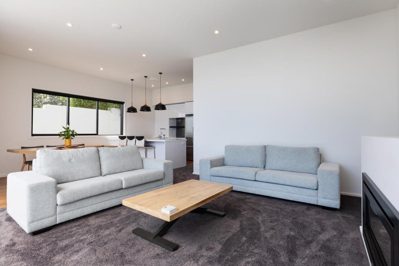 Oakura Beach Front Apartments מראה חיצוני תמונה