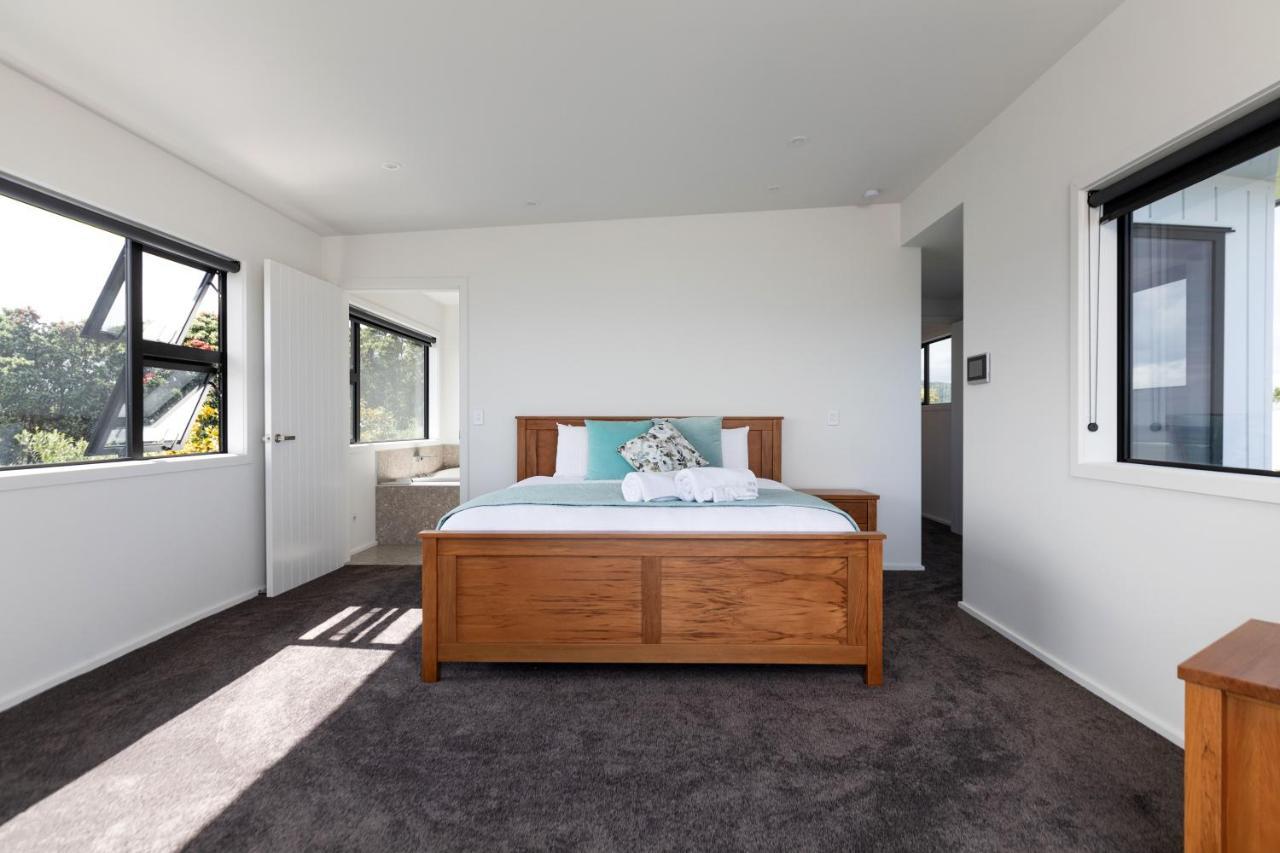 Oakura Beach Front Apartments מראה חיצוני תמונה