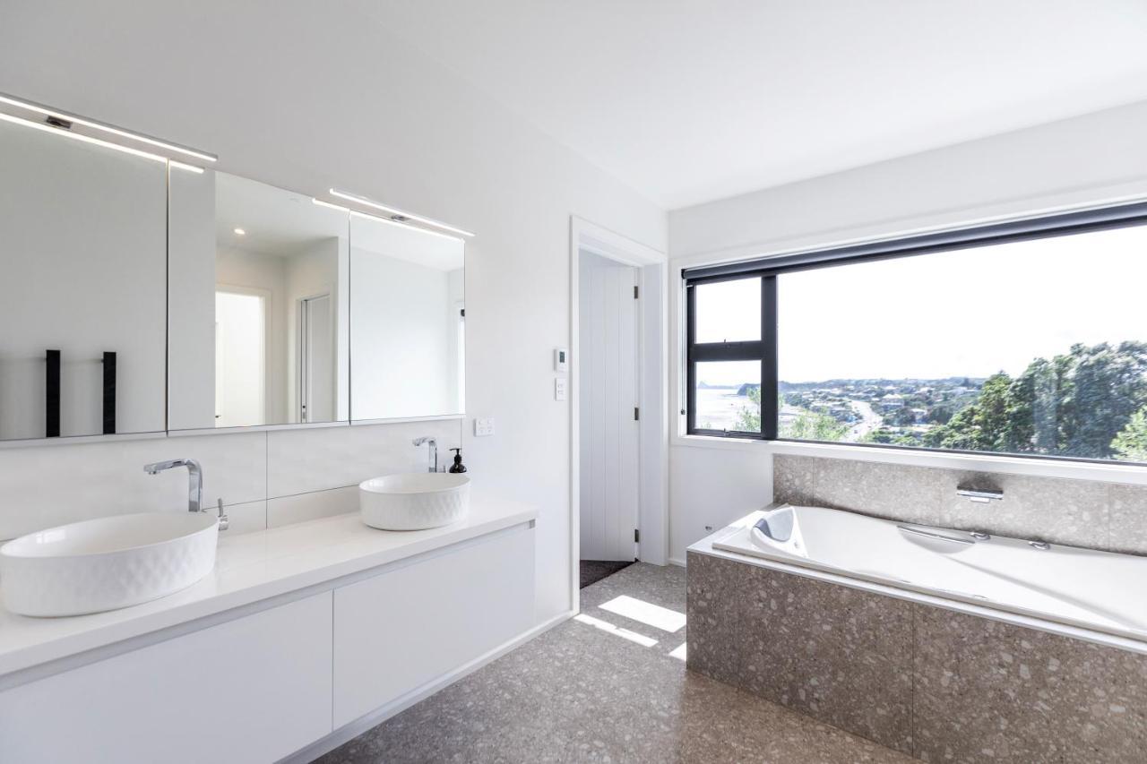 Oakura Beach Front Apartments מראה חיצוני תמונה